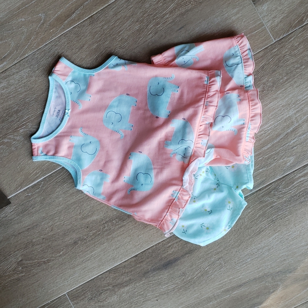 Carter's pajama set